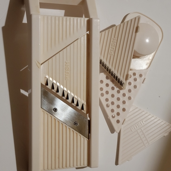 Mandoline Slicer"" 2""" - Picture 7 of 16